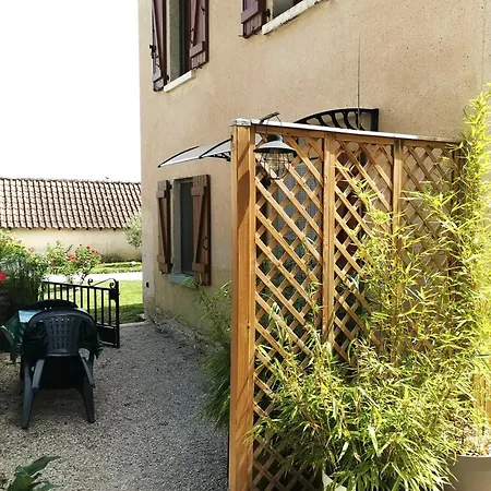 Le De Josephine Apartment *